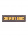 Naszywka/rzep Different Breed